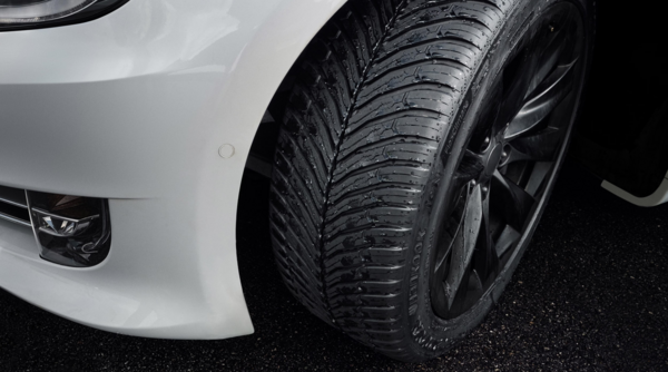 Test celoročných pneumatík Auto Bild 215/55 R18 2026